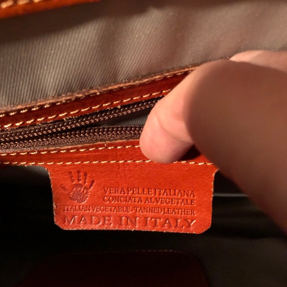 NWOT Spectacular Made in Florence Italy; orange toned leather tote. - Picture 7 of 11